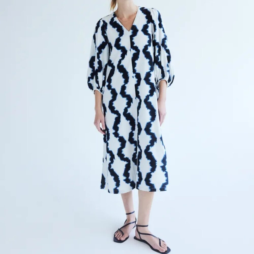 NWT H&M V-Neck Dress